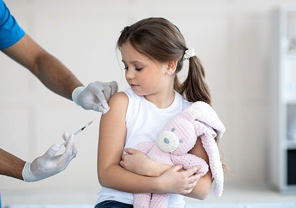 imgi_24_ChildVaccine